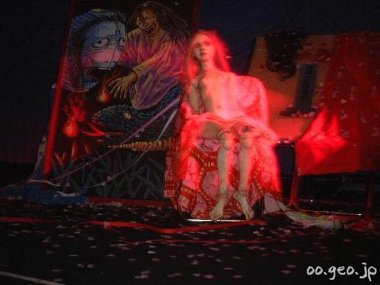 東京国際ファンタスティック映画祭2004 新宿ミラノ座 「地下幻燈劇画 少女椿 MIDORI」 *