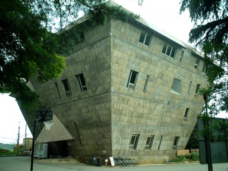 大学セミナーハウス　本館　吉阪隆正＋Ｕ研究室設計　八王子八十八景