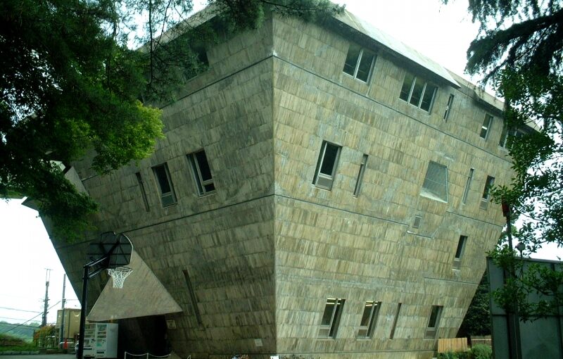 大学セミナーハウス 本館 吉阪隆正+U研究室設計 八王子八十八景 大学セミナーハウス 本館 吉阪隆正+U研究室設計 八王子八十八景