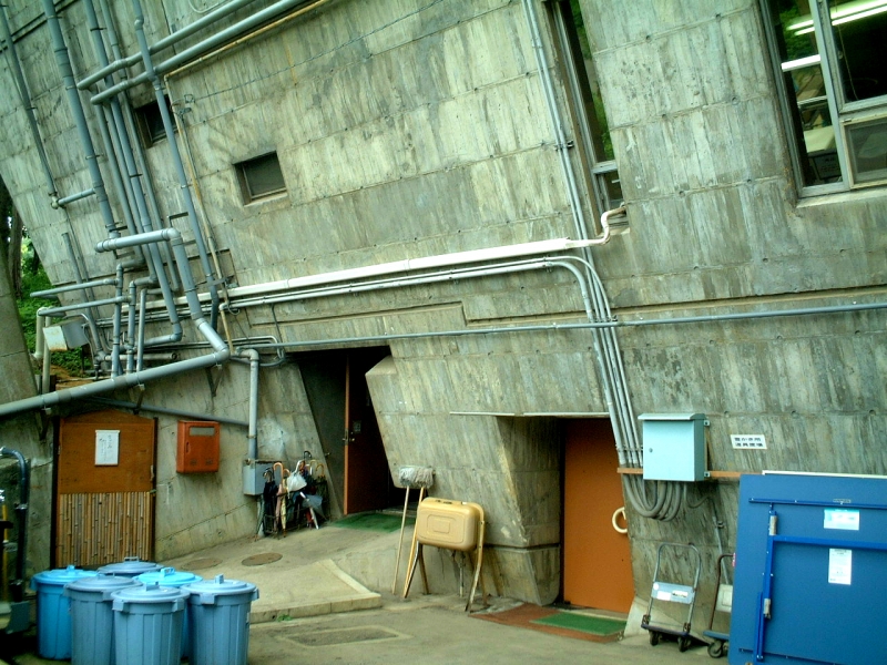 大学セミナーハウス 本館