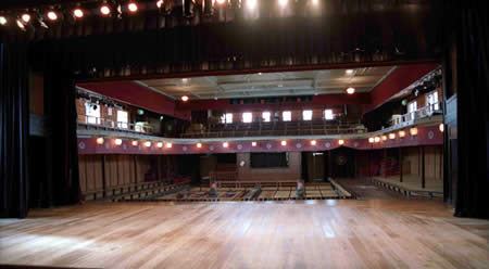 康楽館 日本最古の現役木造芝居小屋