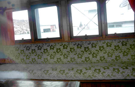 旧小坂鉄道貴賓客車および11号蒸気機関車(小坂町総合博物館郷土館・展示)