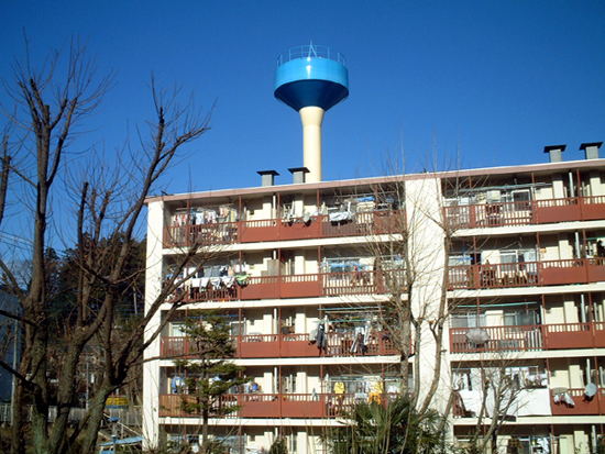 都営長房団地 給水塔(解体済み)