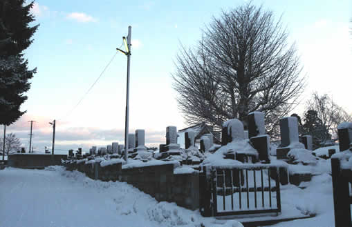 蓮荘寺わきの細路地