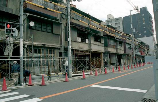 市営下寺住宅(軍艦アパート)(解体済)