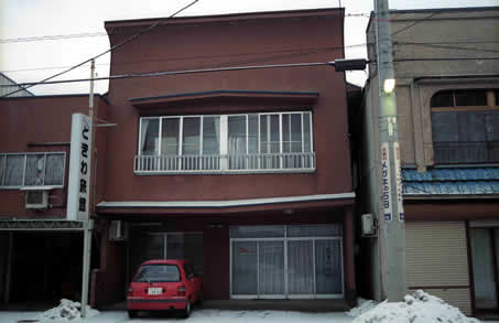 大館滞在・東大館駅(日中は小坂鉱山の方へ行く)