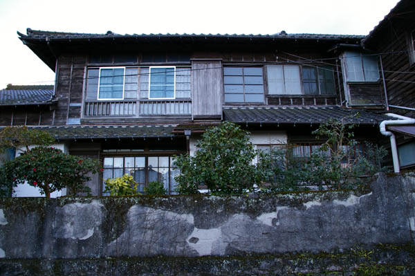 湯ヶ島の古い商店街~瑞祥閣~世古峡~湯ケ島坑跡(廃金山)~世古の大湯(共同浴場)めぐ