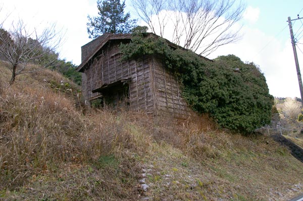 湯ヶ島の古い商店街~瑞祥閣~世古峡~湯ケ島坑跡(廃金山)~世古の大湯(共同浴場)めぐ