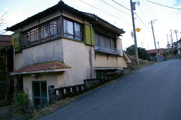 湯ヶ島の古い商店街~瑞祥閣~世古峡~湯ケ島坑跡(廃金山)~世古の大湯(共同浴場)めぐ