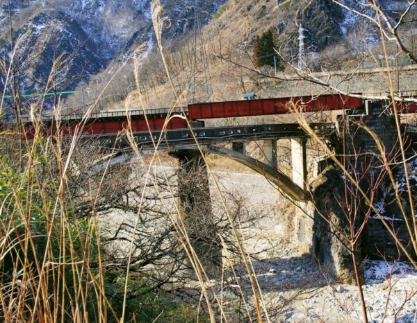 間藤橋(廃橋)