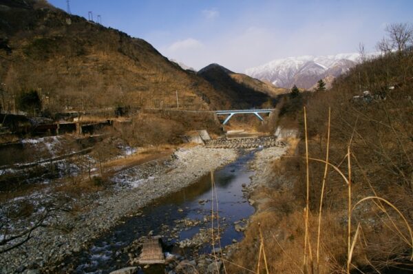 間藤水力発電所跡
