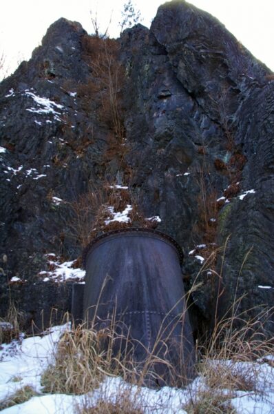 間藤水力発電所跡