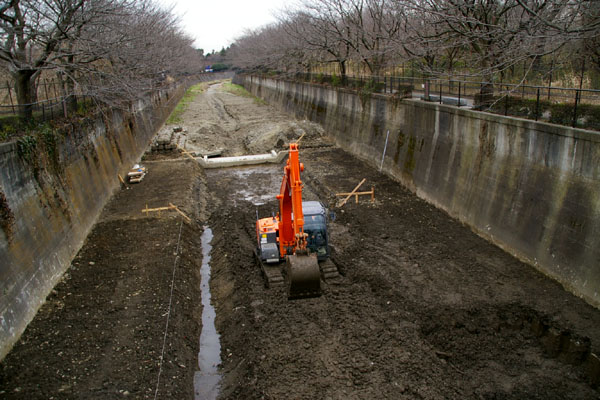 松風橋と残堀川