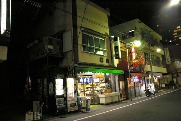 夜のけやき橋商店街 西新宿5丁目(再開発/解体)