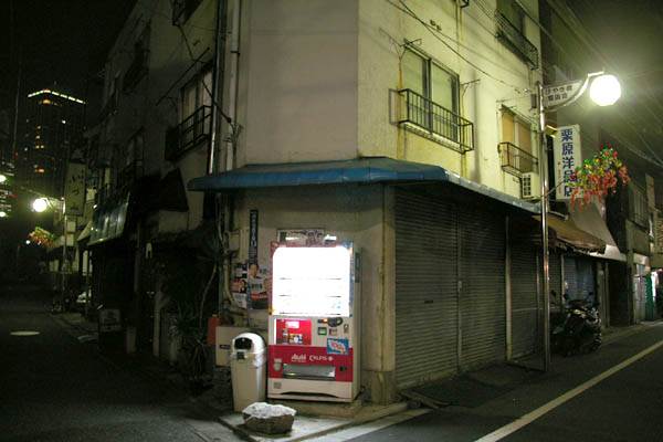 夜のけやき橋商店街 西新宿5丁目(再開発/解体)