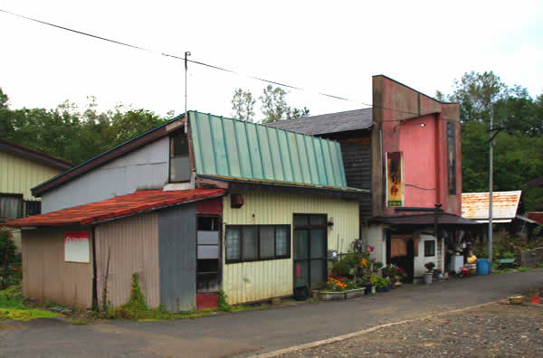 花岡桜町の町並み
