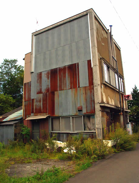 花岡桜町の町並み