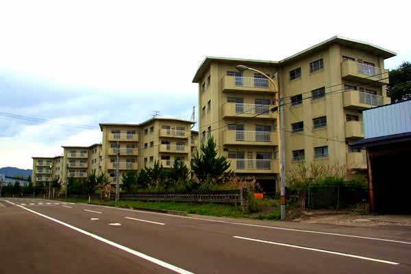 花岡サテライトハイツ