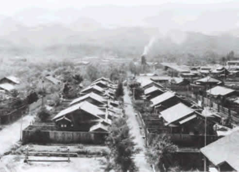 花岡桜町の町並み