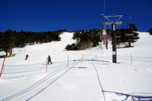 朝日山第一ロマンスリフト(万座温泉スキー場)リフト料金は300円だった。