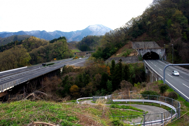 扇山(おうぎやま) 登山 標高1137.8m 初春