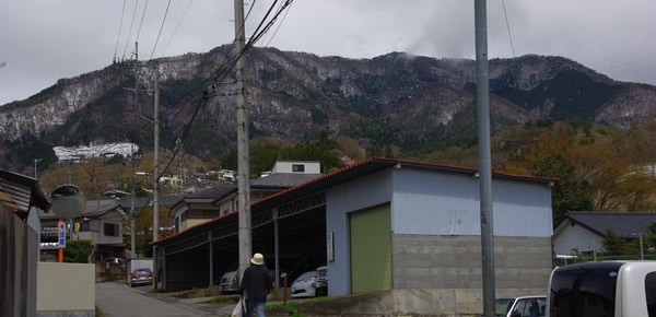 扇山(おうぎやま) 登山 標高1137.8m 初春