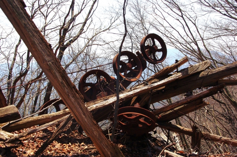 鶴ヶ鳥屋山(つるがとやさん)登山~宝鉱山めぐり