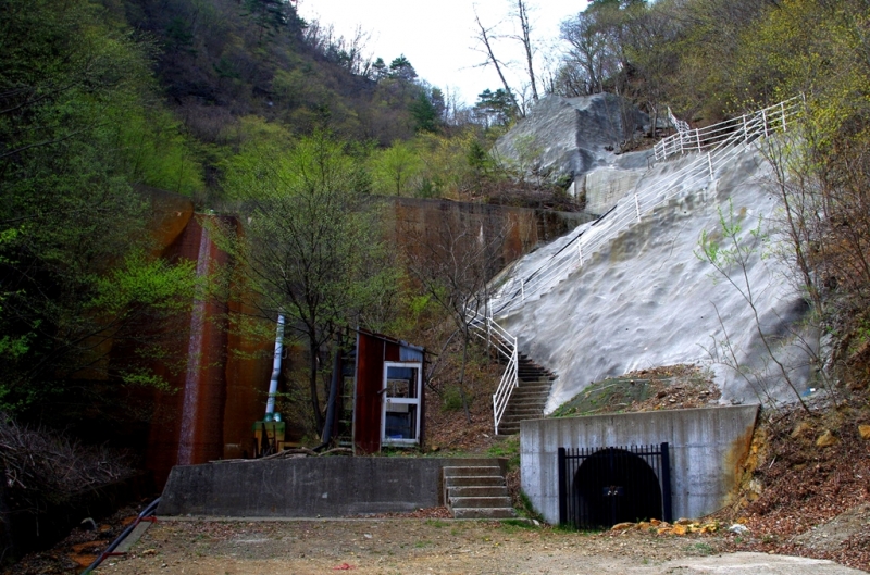 鶴ヶ鳥屋山(つるがとやさん)登山~宝鉱山めぐり