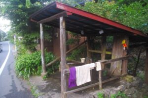 蛇滝　行者小屋の井戸