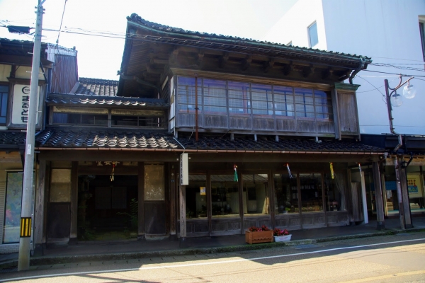 本町通り、平安堂旅館 IMGP2099