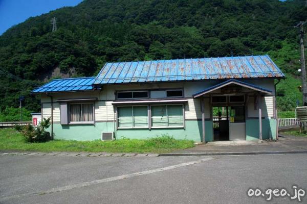 小滝駅 大糸線 無人駅 木造駅舎
