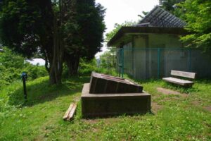 蛇塚～日立鉱山の大煙突展望～羽黒山～神峰山～気象観測所跡　（日立アルプス登山）