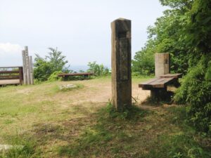 高鈴山　頂上　標高623m
