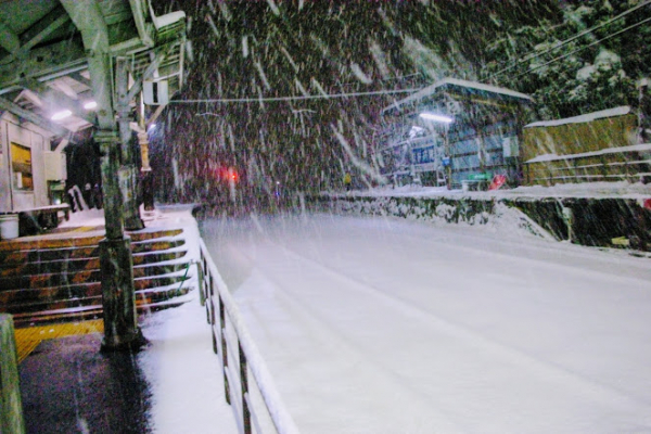 岩峅寺駅 富山地方鉄道(富山地鉄) 不二越・上滝線 木造駅舎