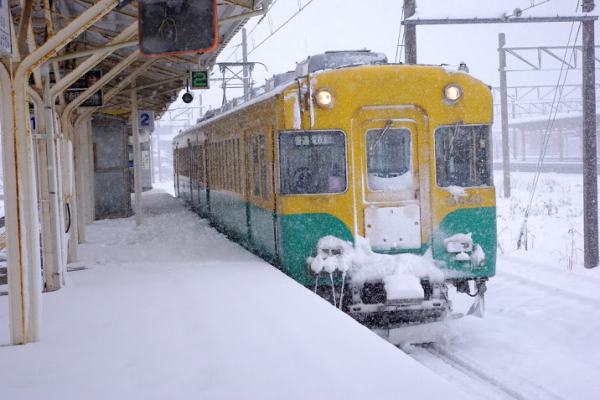 新魚津駅 富山地方鉄道(富山地鉄) 本線