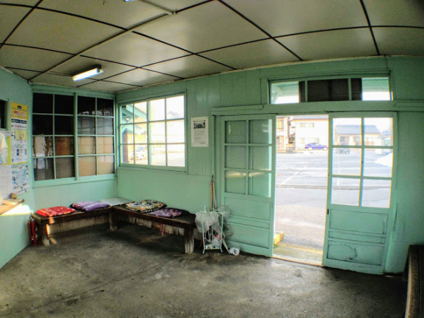 舌山駅 富山地方鉄道(富山地鉄) 本線 木造駅舎 駅スタンプ押印 無人駅