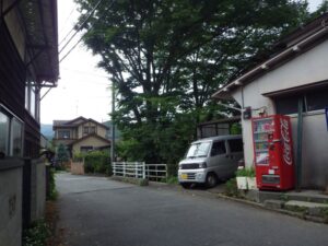御霊谷川方面への入口