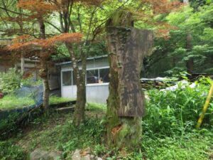 「弁慶村」なる施設。バーベキュー場らしい。