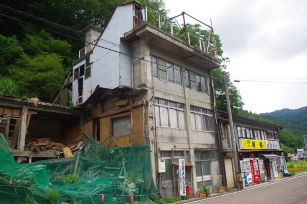 平岩駅 大糸線 無人駅 駅スタンプ押印