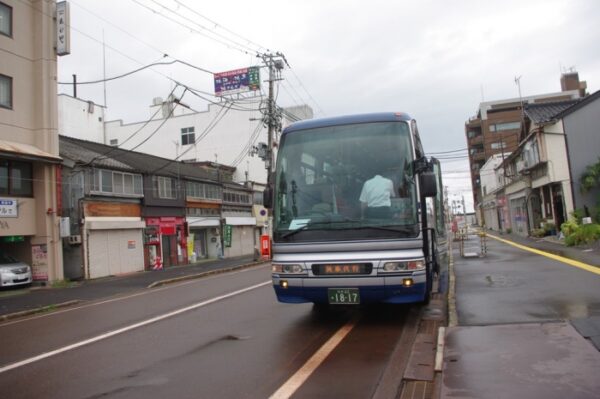 糸魚川駅(北陸新幹線開業に向けて工事中) 大糸線 北陸本線100周年記念475系国鉄色