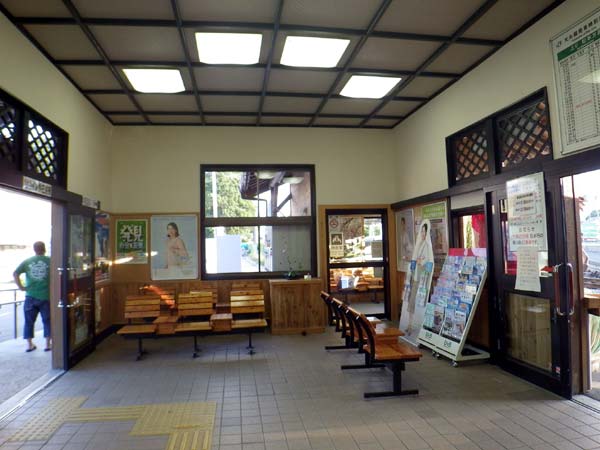 穂高駅 大糸線 木造駅舎 駅スタンプ押印