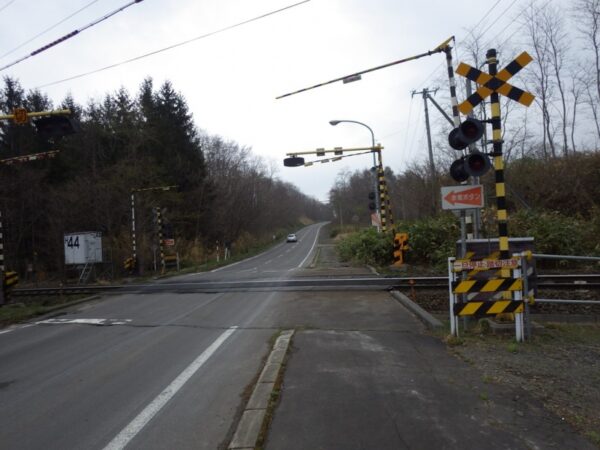 駒ケ岳~姫川 東山第1道路踏切