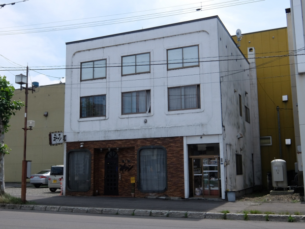 滝川市 珈琲エビアン