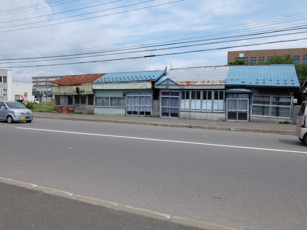 滝川市 廃店舗群