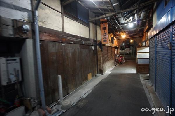 夜の鴻池商店街