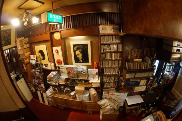 2016年3月28日　名曲喫茶　麦