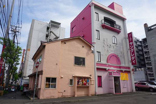 ソープヤングレディ~すすきの市場~玉宝禅寺祖院(薄野遊郭)~豊水すすきの駅