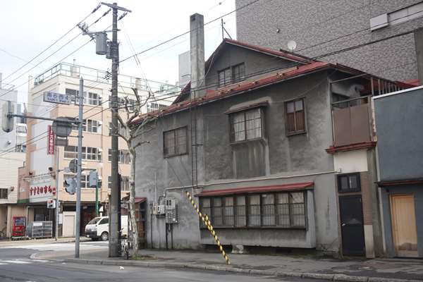 ソープヤングレディ~すすきの市場~玉宝禅寺祖院(薄野遊郭)~豊水すすきの駅