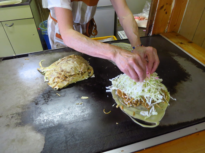 お好み焼みよし 三津店 三津浜焼き580円