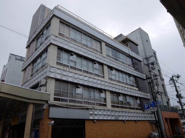 ヒスイロード　糸魚川駅前銀座商店街